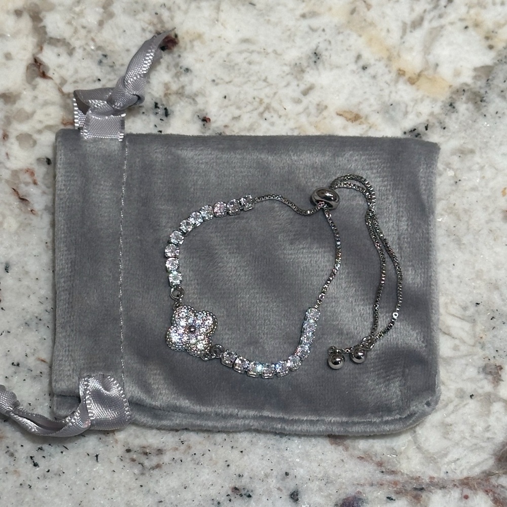 Silver Clover & Crystal Bracelet with Adjustable Chain